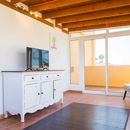 Estrella - Bright Apartment Corralejo